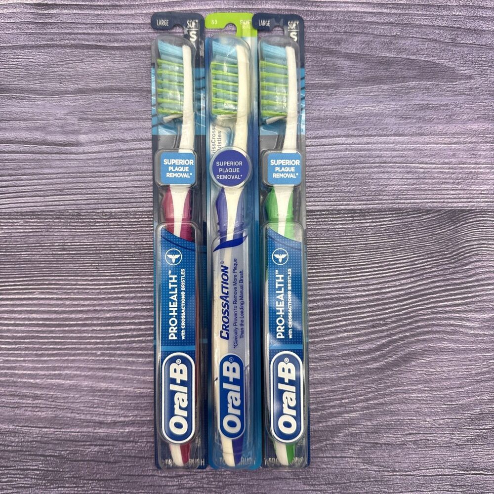 3 LOT Oral-B Cross Action Pro-Health Floss Bristles SOFT Toothbrush LARGE 60